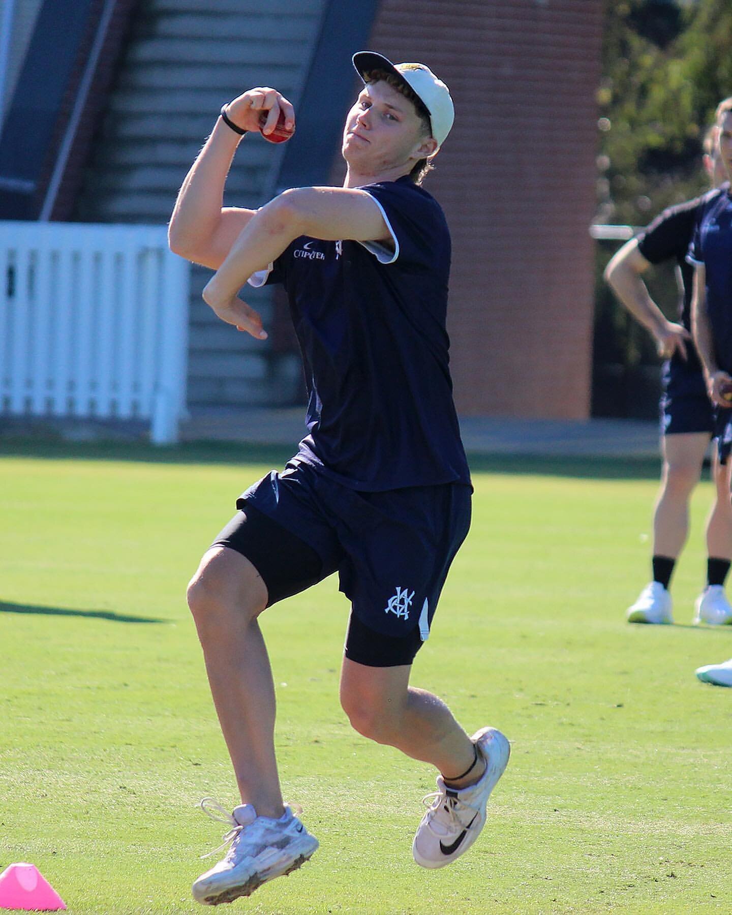 @vicstatecricket What off-season? 🫢
Here is TNF Ambassador @wilparker__ putting in some off season work yesterday with Todd Murphy &amp; Cam Kellaway at the Junction Oval in Melbourne ☀️ 🏏 
#GETITDONE